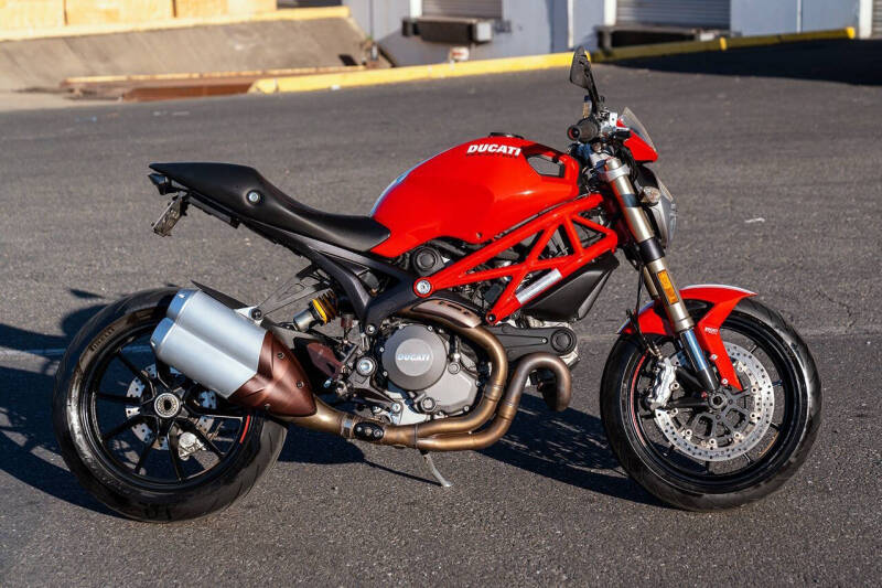 2013 Ducati Monster 1100 EVO