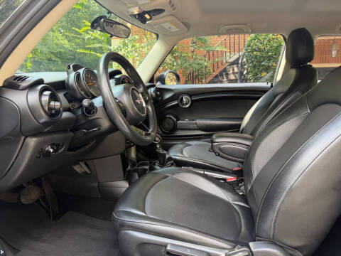 2017 MINI Hardtop 2 Door Cooper