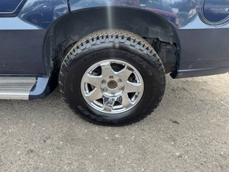 2005 Cadillac Escalade