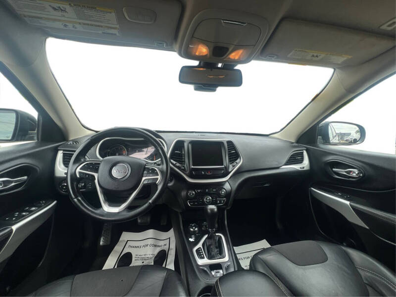 2018 Jeep Cherokee Latitude Plus