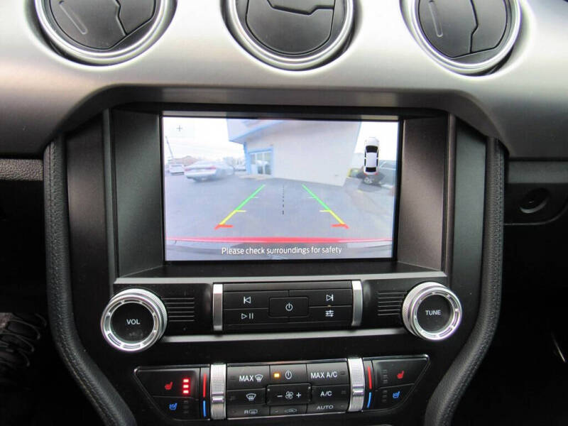 2020 Ford Mustang EcoBoost