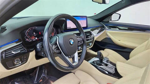 2021 BMW 5 Series 530i