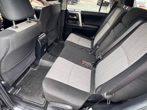 2022 Toyota 4Runner SR5