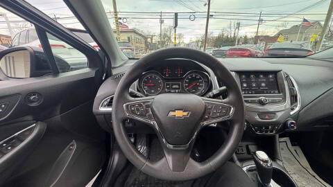 2019 Chevrolet Cruze LS