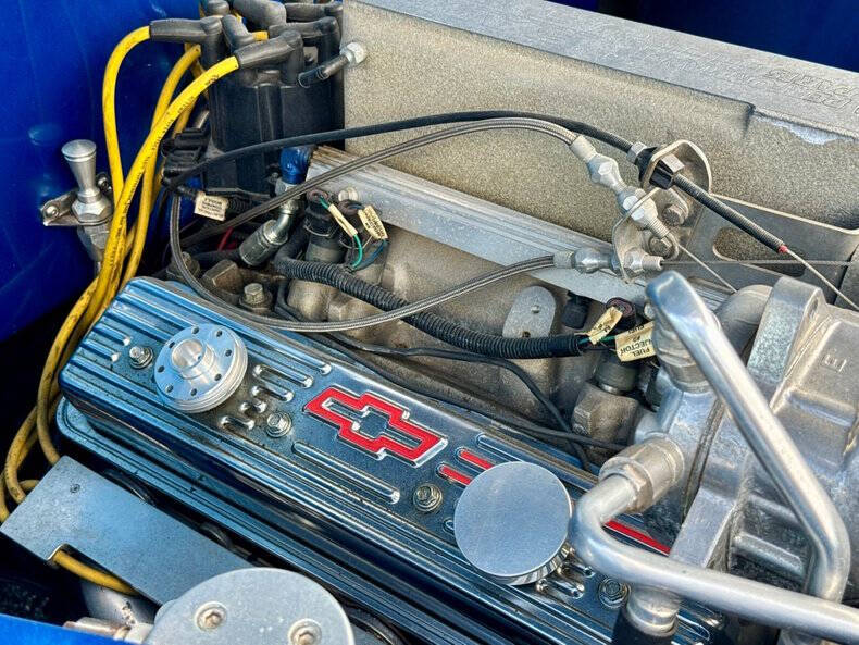 1948 Ford Super Deluxe