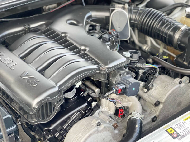 2010 Dodge Challenger SE