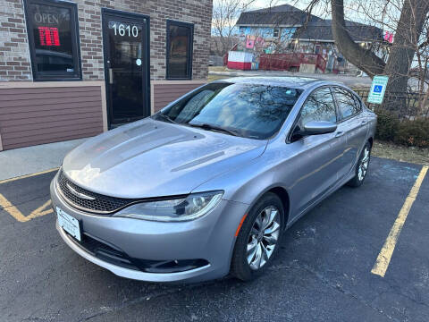 2016 Chrysler 200 for sale at Lakes Auto Sales in Round Lake Beach IL