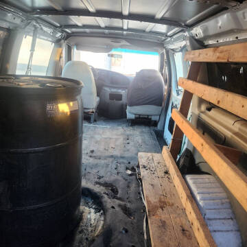 2000 Ford E-350 XL SD