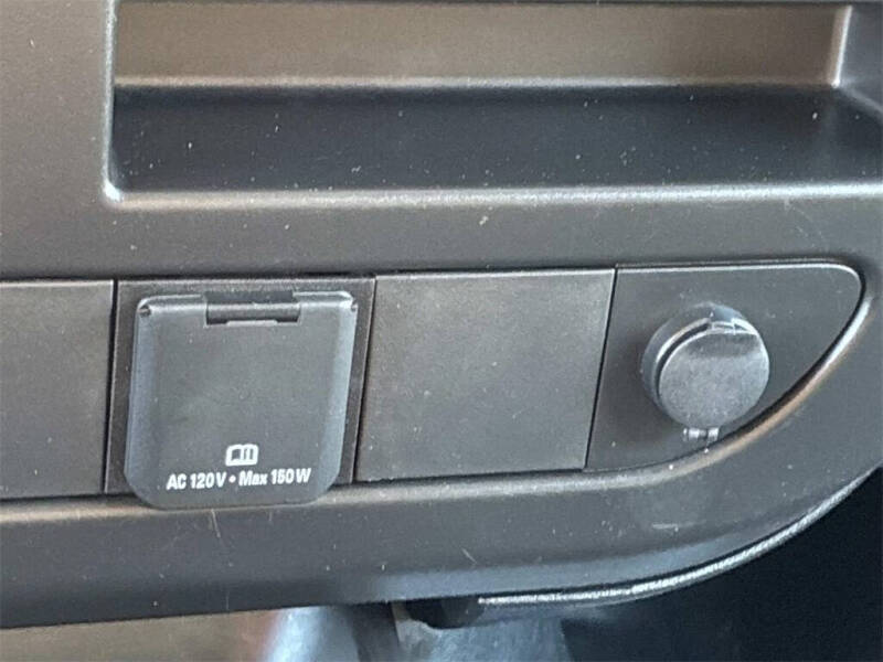 2024 GMC Savana 2500