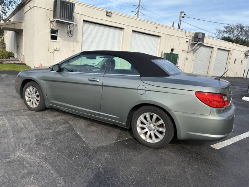2010 Chrysler Sebring Touring