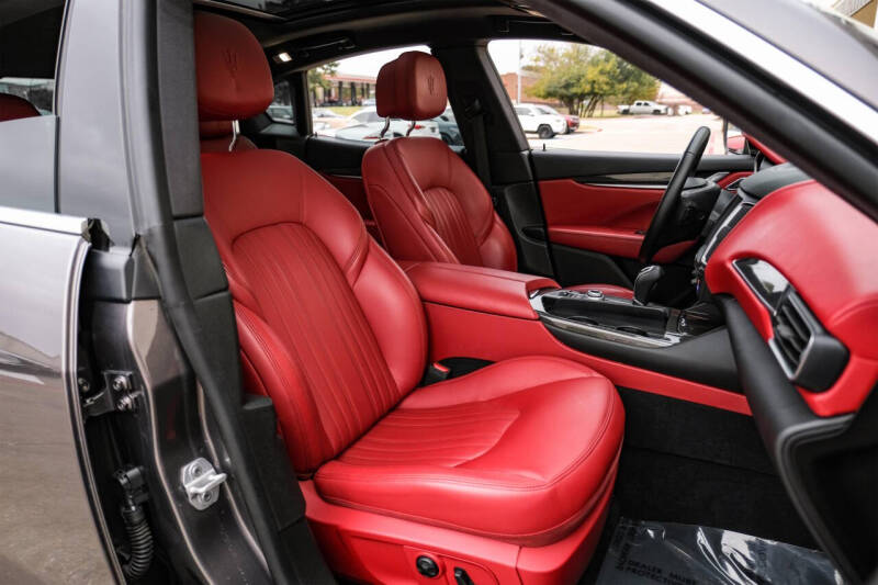 2017 Maserati Levante