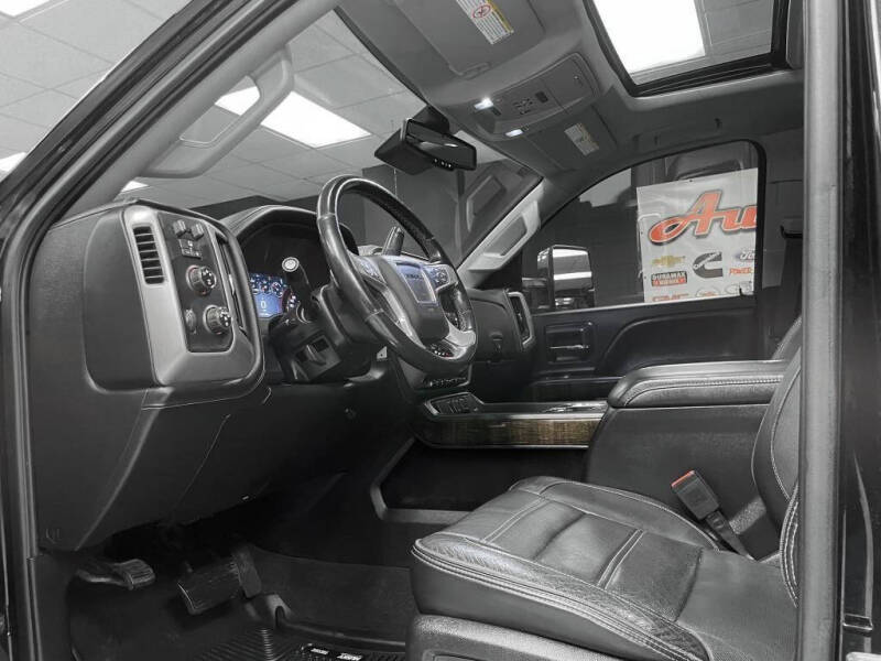 2015 GMC Sierra 2500HD Denali