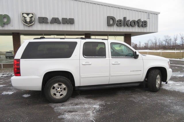 Used 2012 Chevrolet Suburban LT with VIN 1GNSKJE79CR196204 for sale in Wahpeton, ND