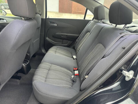 2015 Chevrolet Sonic LT Auto