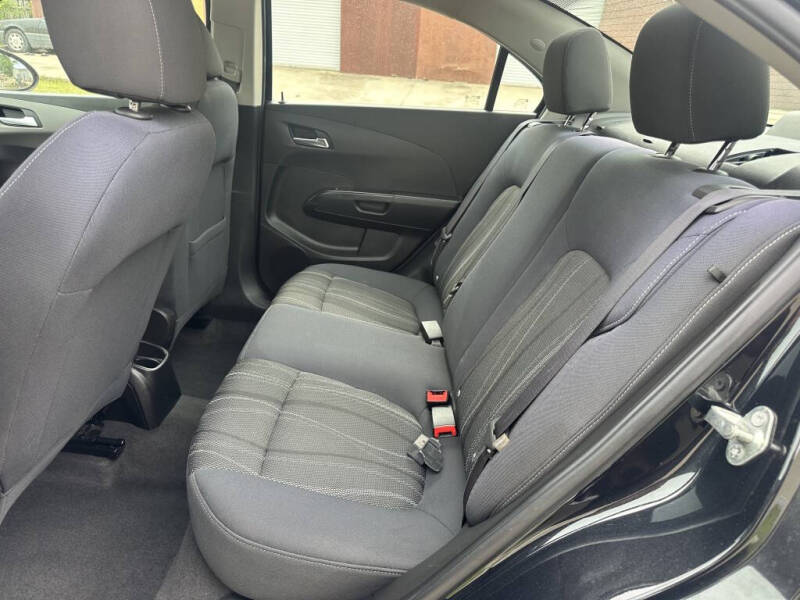 2015 Chevrolet Sonic LT Auto