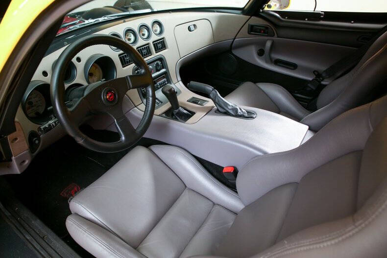 1995 Dodge Viper RT/10