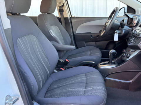 2015 Chevrolet Sonic LT Auto