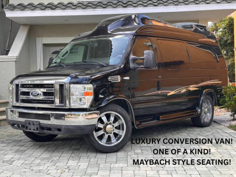 2010 Ford E-Series E-350 SD XLT
