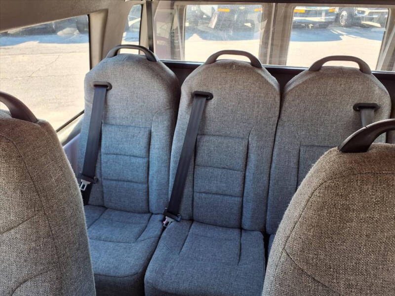 2010 Ford E-Series E-250