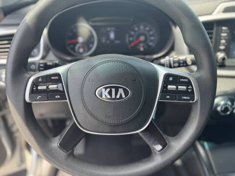 2019 Kia Sorento L