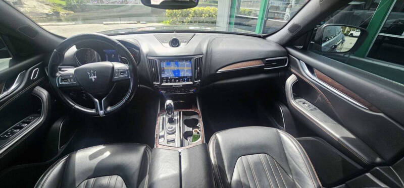 2017 Maserati Levante