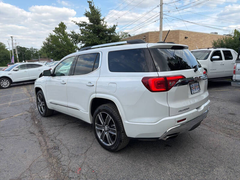 2019 GMC Acadia Denali