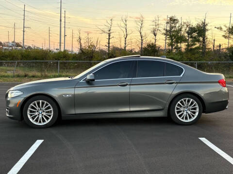 2015 BMW 5 Series 528i