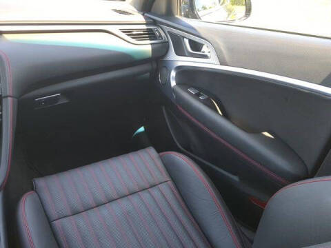 2023 Genesis G70