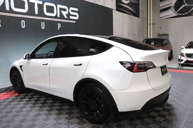 2020 Tesla Model Y Long Range