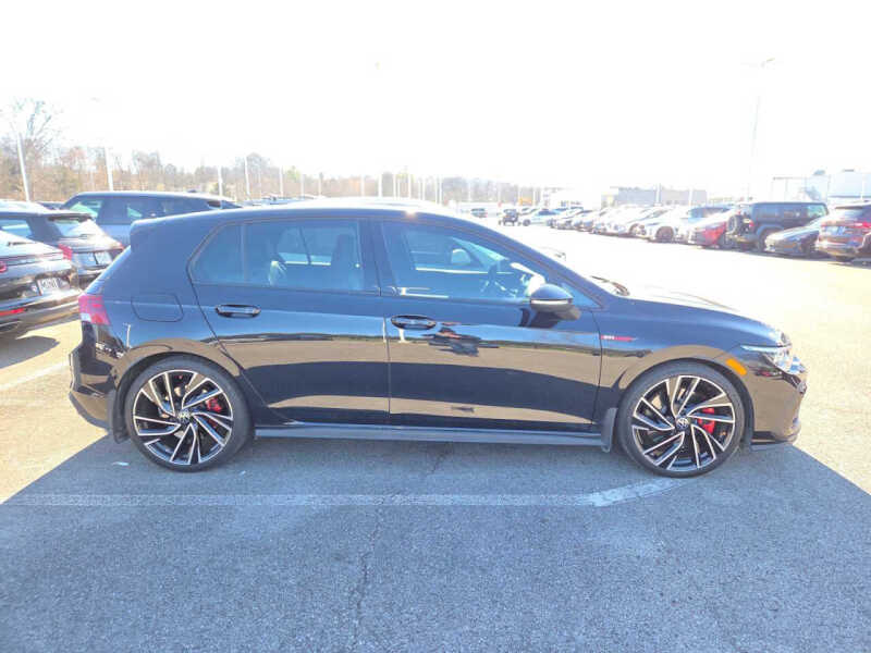 2022 Volkswagen Golf GTI Autobahn