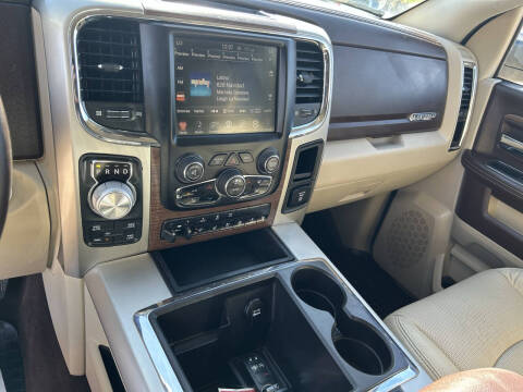 2015 RAM 1500 Laramie