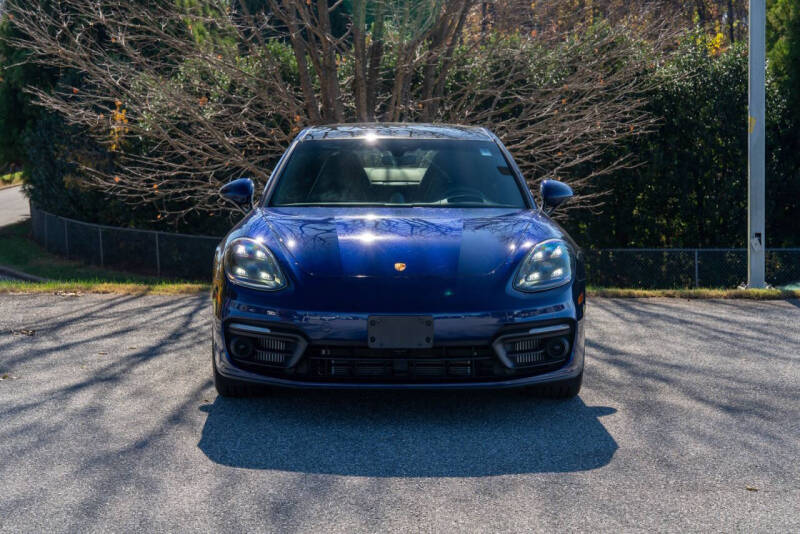 2023 Porsche Panamera Platinum Edition