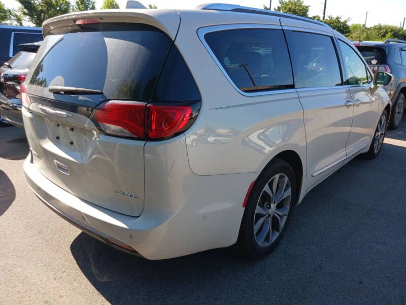 2017 Chrysler Pacifica Limited
