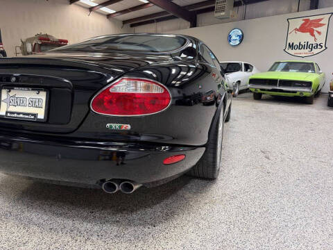 2005 Jaguar XKR