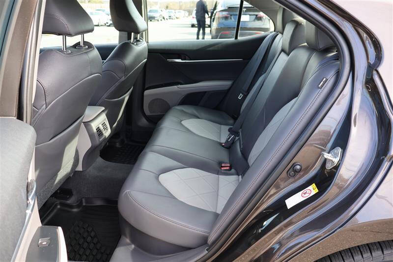 2018 Toyota Camry Hybrid