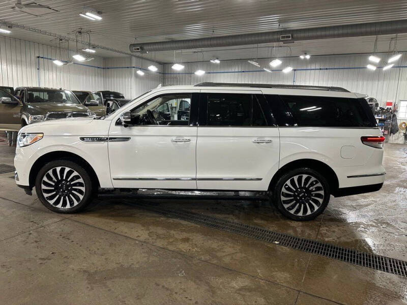 2023 Lincoln Navigator L Black Label