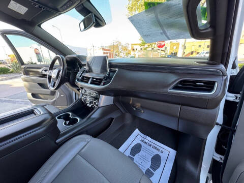 2021 GMC Yukon XL SLT