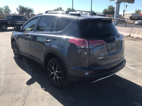 2018 Toyota RAV4 SE