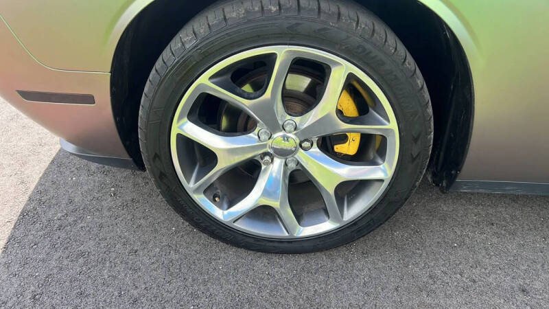 2015 Dodge Challenger SXT Plus