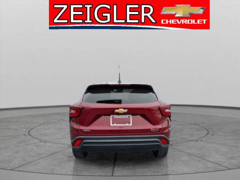 2025 Chevrolet Trax LS