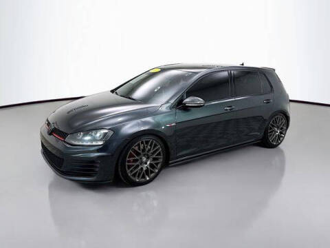 2017 Volkswagen Golf GTI SE