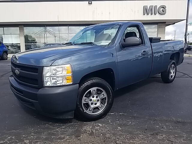 Used 2011 Chevrolet Silverado 1500 Work Truck with VIN 1GCNCPEX9BZ406367 for sale in Bellefontaine, OH