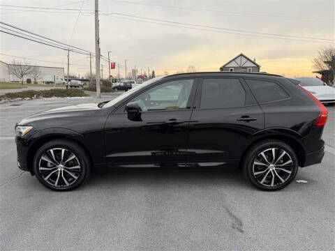 2024 Volvo XC60 B5 Plus Dark Theme