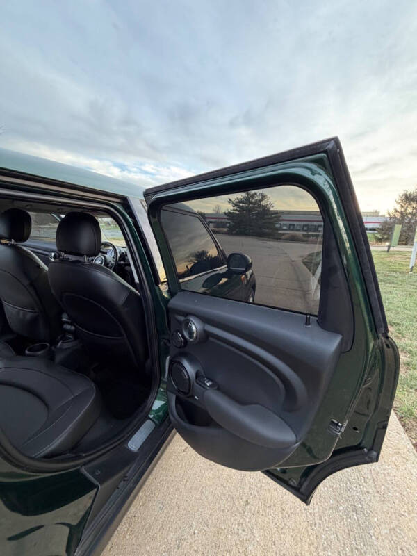 2015 MINI Hardtop 4 Door Cooper