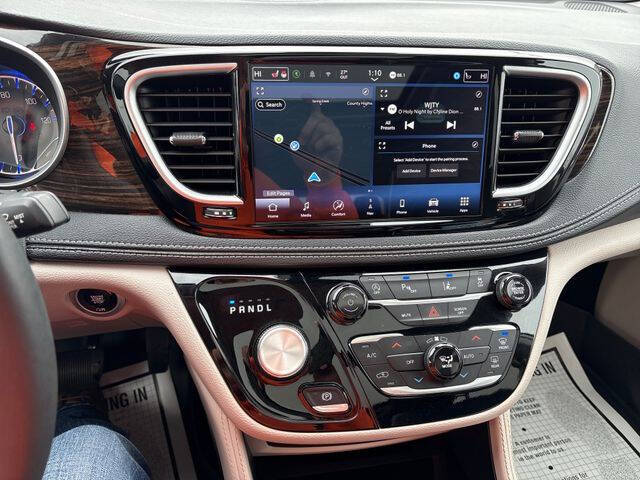 2024 Chrysler Pacifica Limited