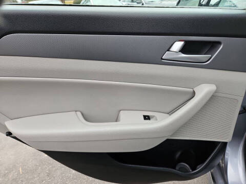 2016 Hyundai Sonata Hybrid SE