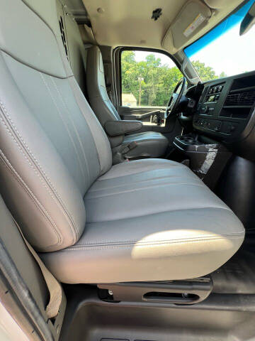 2019 Chevrolet Express 2500