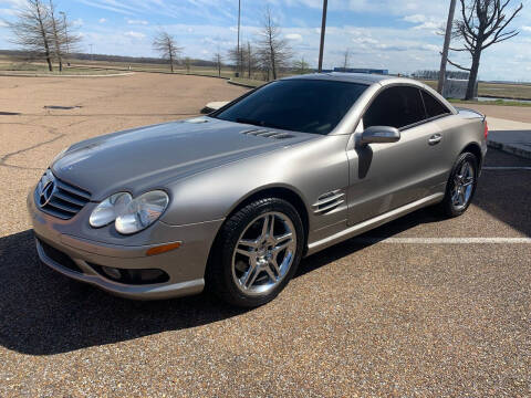 2006 Mercedes-Benz SL-Class for sale at The Auto Toy Store in Robinsonville MS