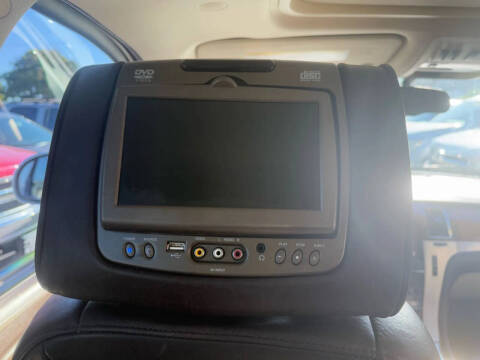 2013 Cadillac Escalade ESV Platinum Edition