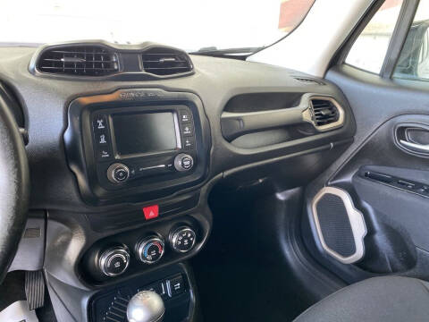 2017 Jeep Renegade Latitude